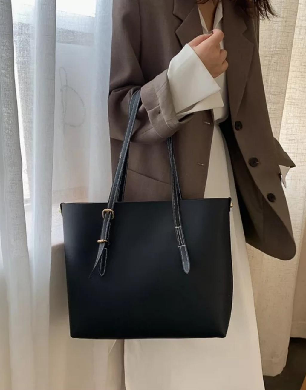 Women Hand Bag – Carlton London Online